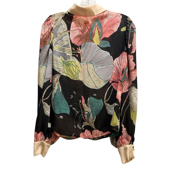 Floral Print Button Down Blouse Small - Picture 2 of 8